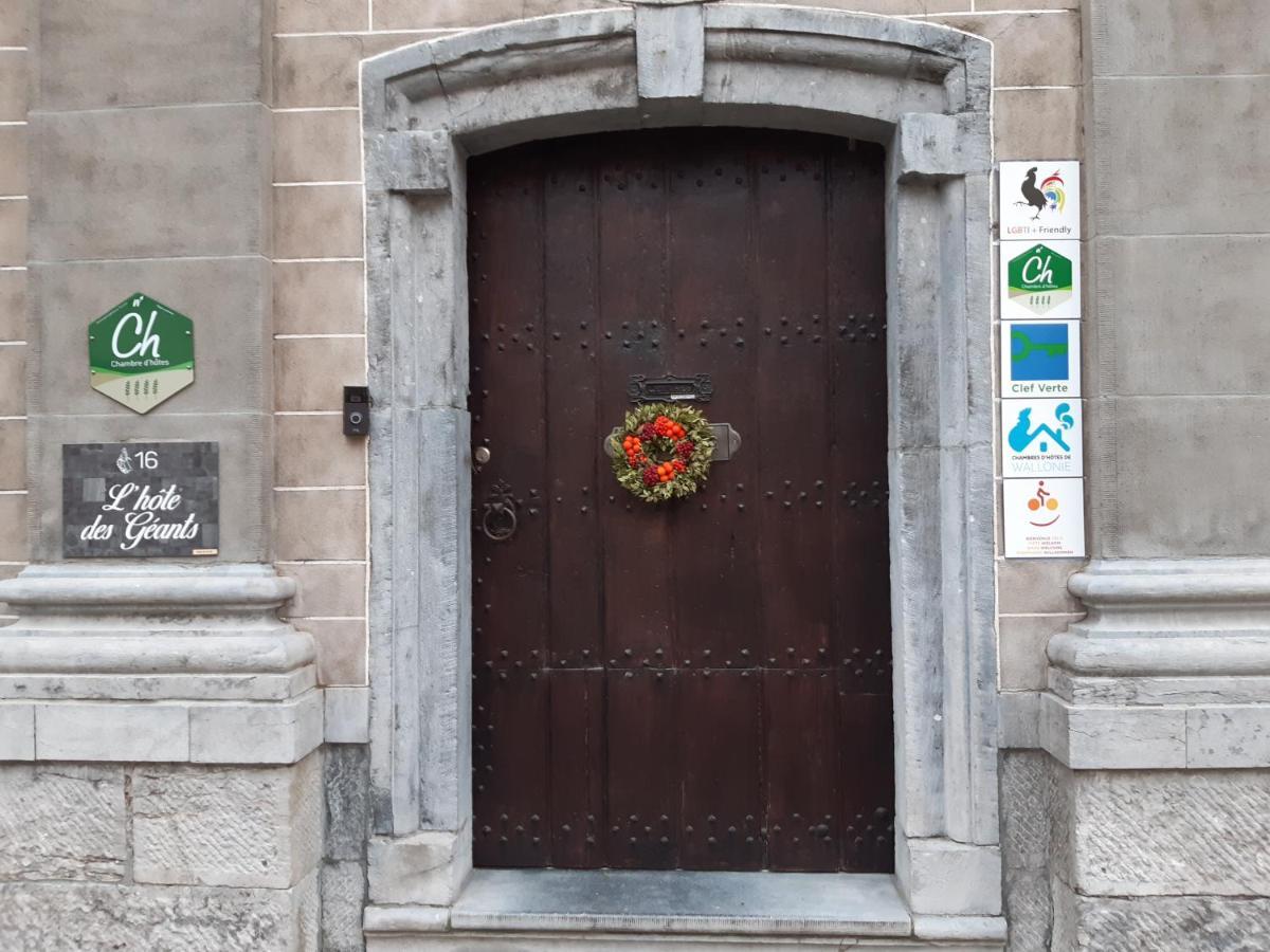 L'Hote Des Geants Ат Экстерьер фото